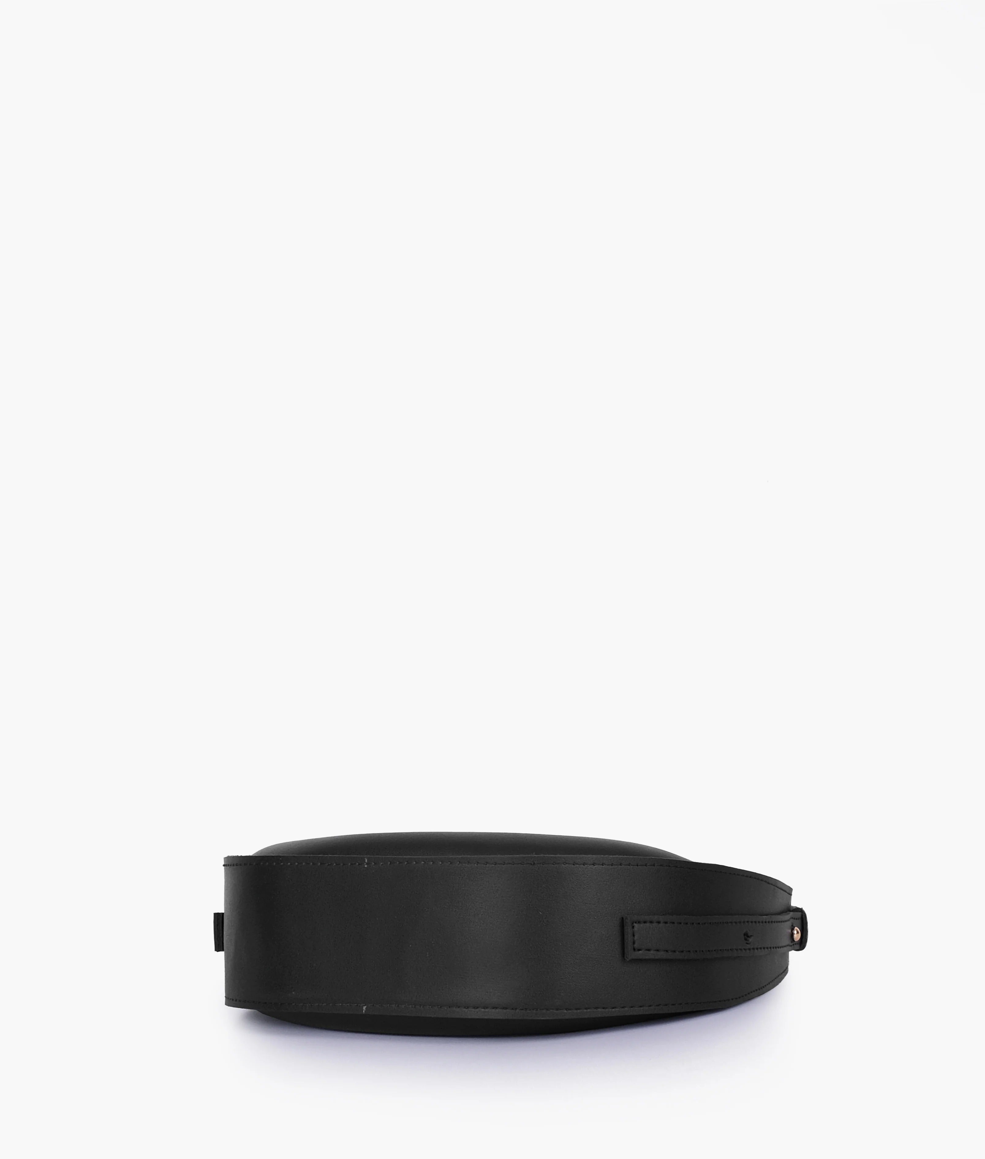 HOBO CRESCENT